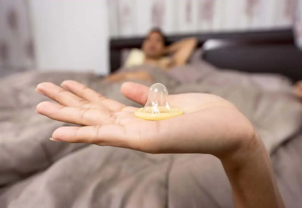 condom gb69160d8e 1920 1024x705 1